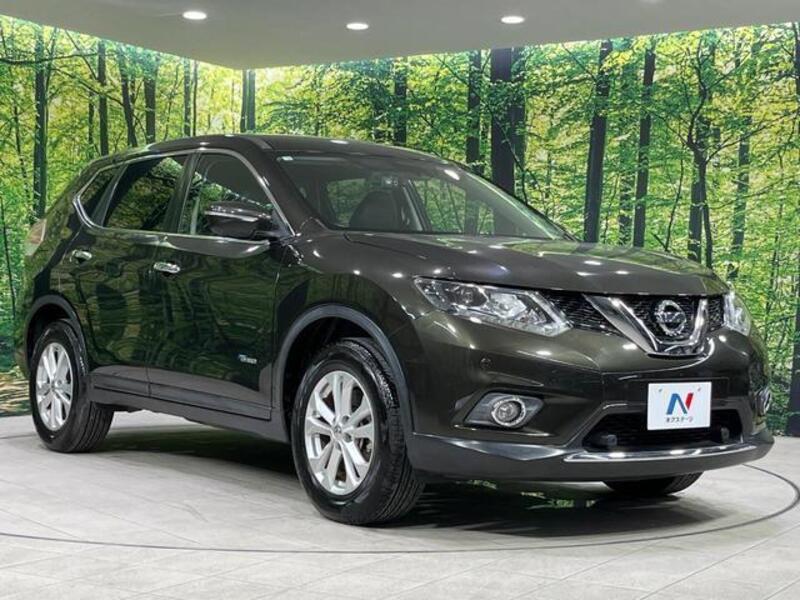 X-TRAIL