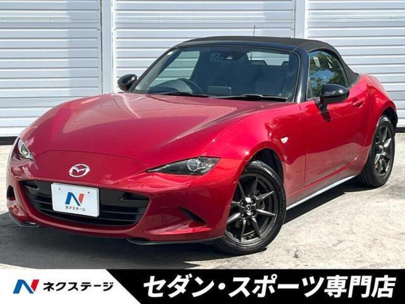 ROADSTER-0