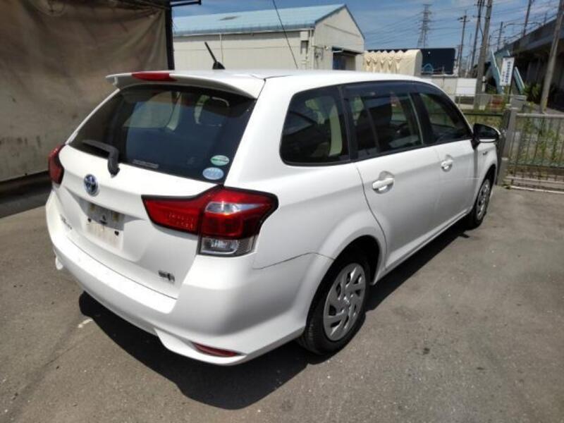 COROLLA FIELDER