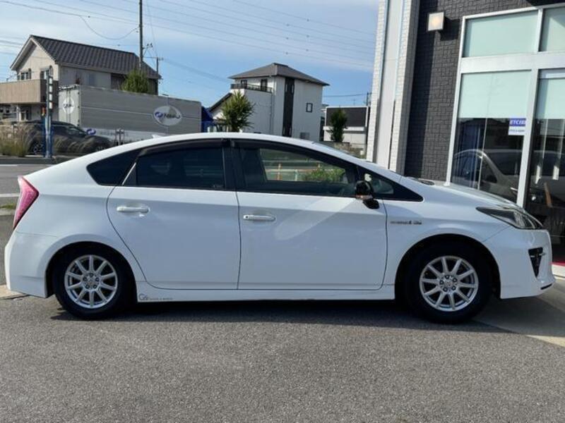 PRIUS