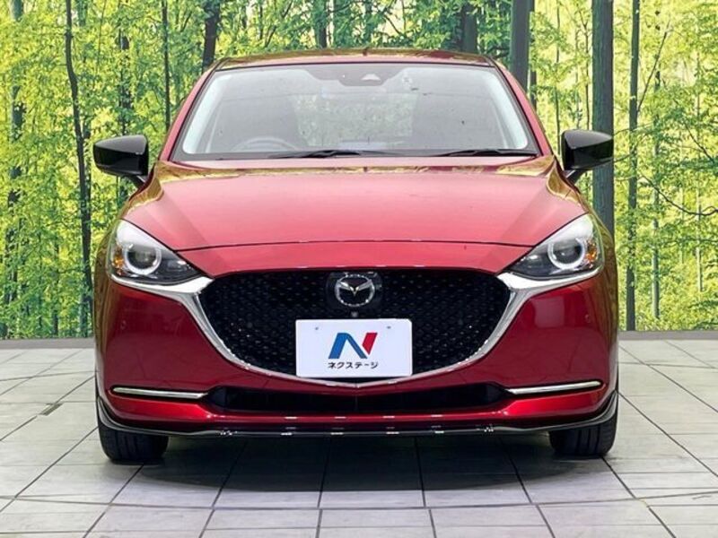 MAZDA2