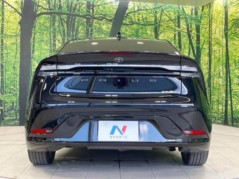 PRIUS PHV