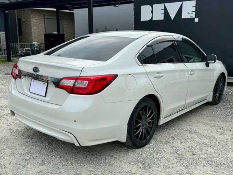 LEGACY B4
