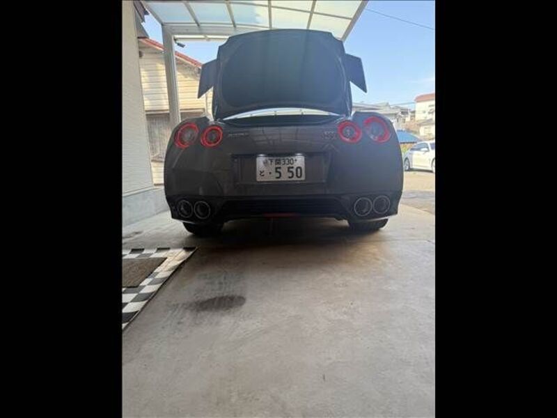 GT-R