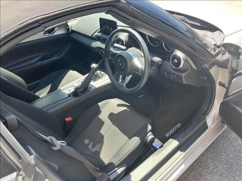 ROADSTER