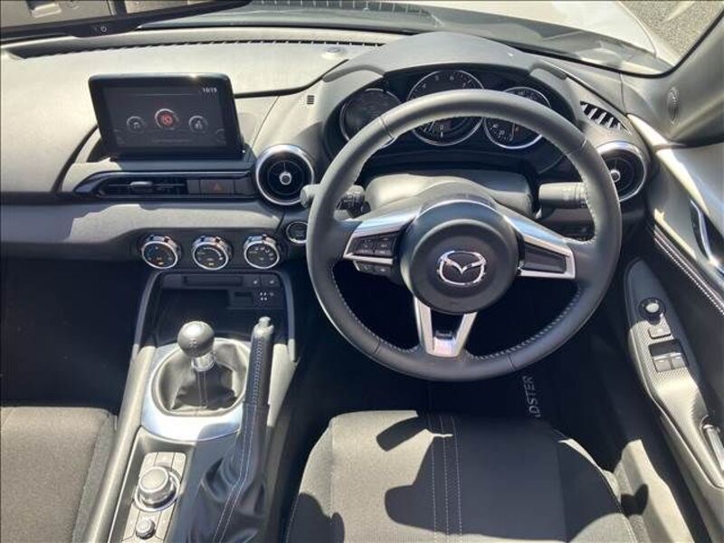 ROADSTER