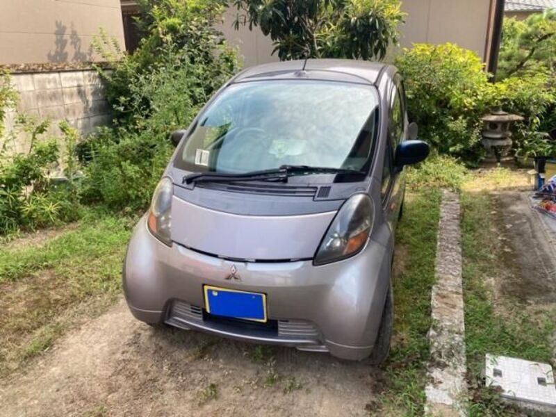 MITSUBISHI I