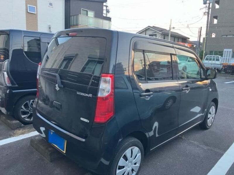 WAGON R