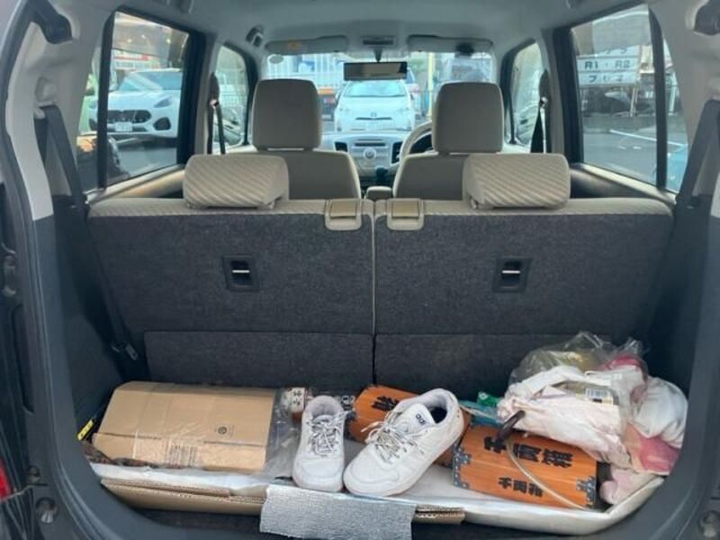 WAGON R