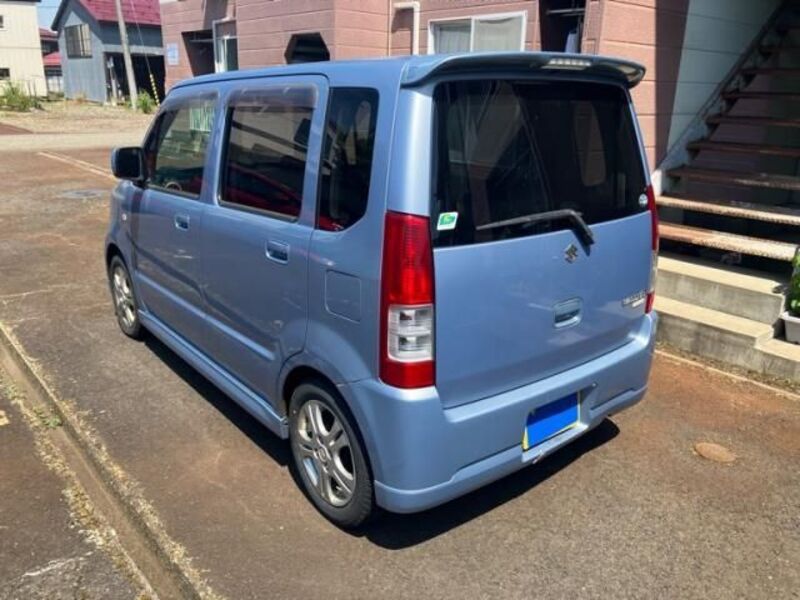 WAGON R