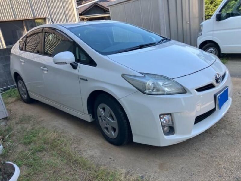 PRIUS