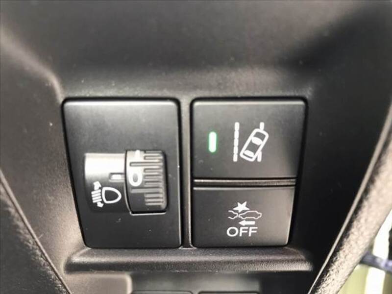 N-VAN