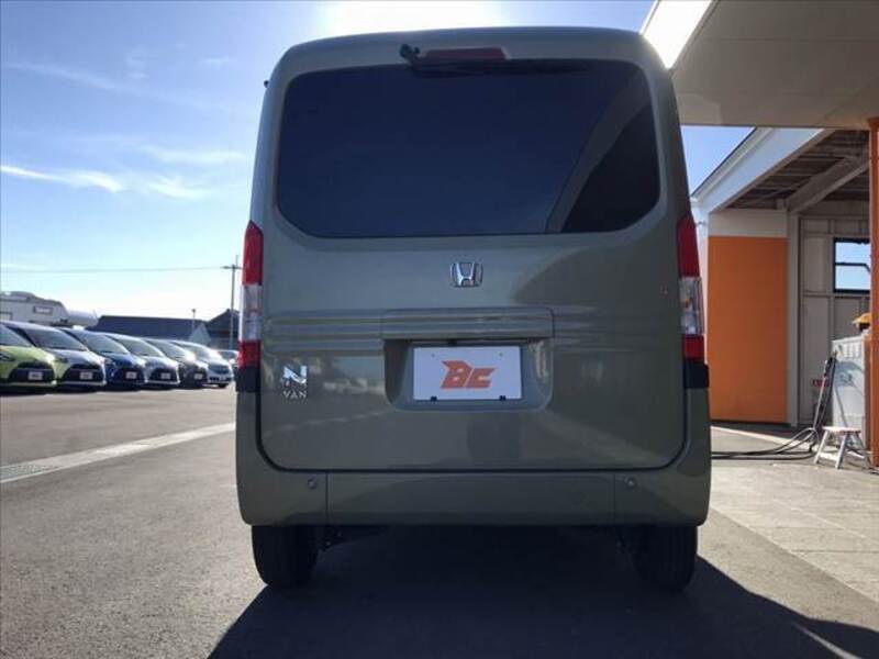N-VAN