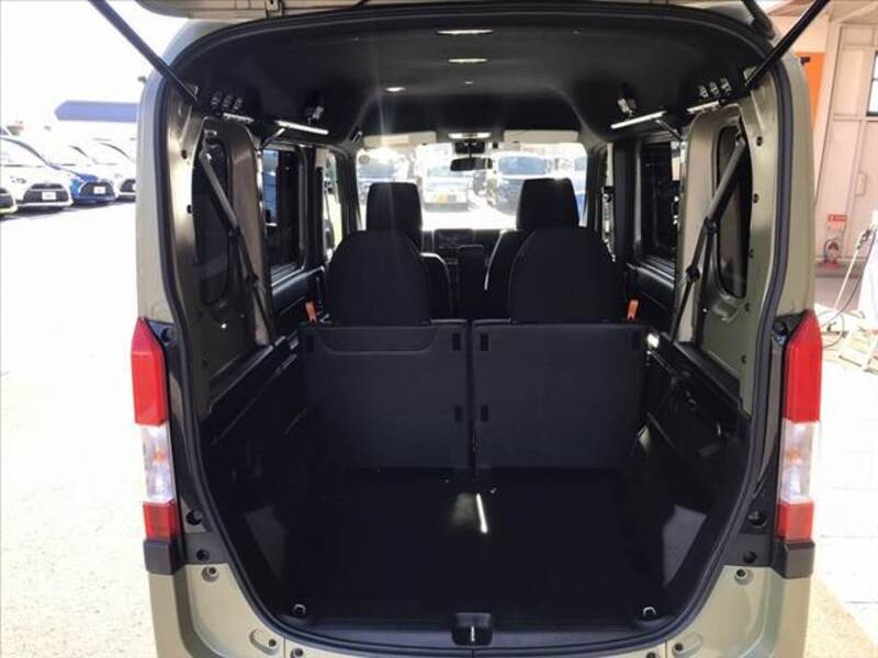 N-VAN