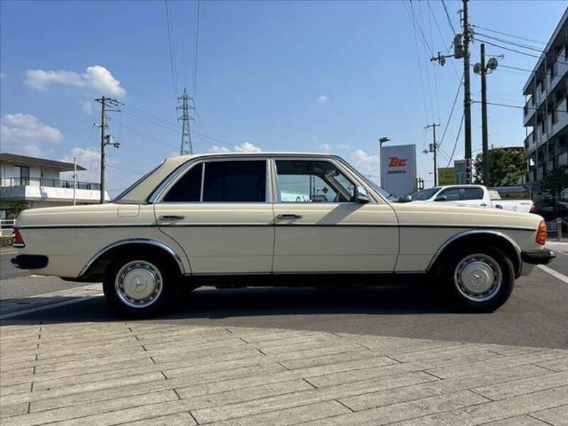 E-CLASS