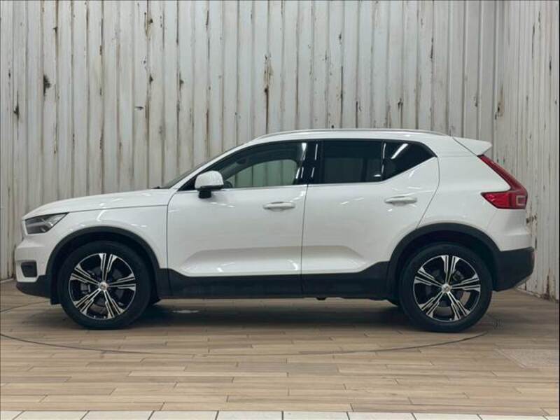 XC40