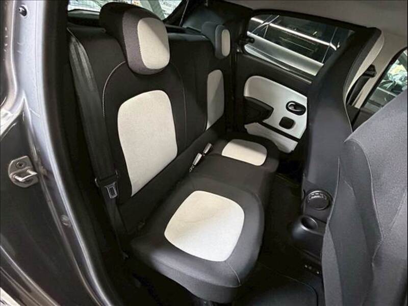 TWINGO