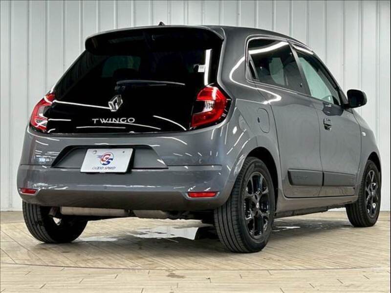 TWINGO