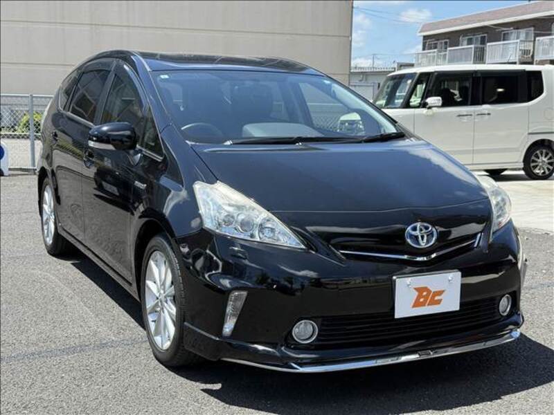 PRIUS ALPHA