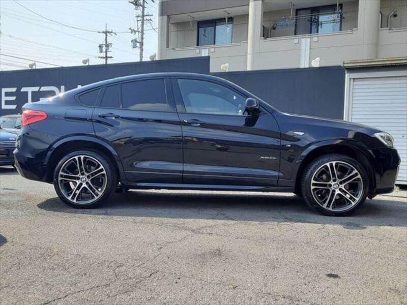 X4