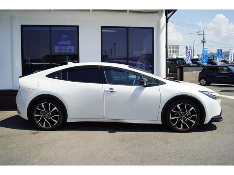 PRIUS PHV