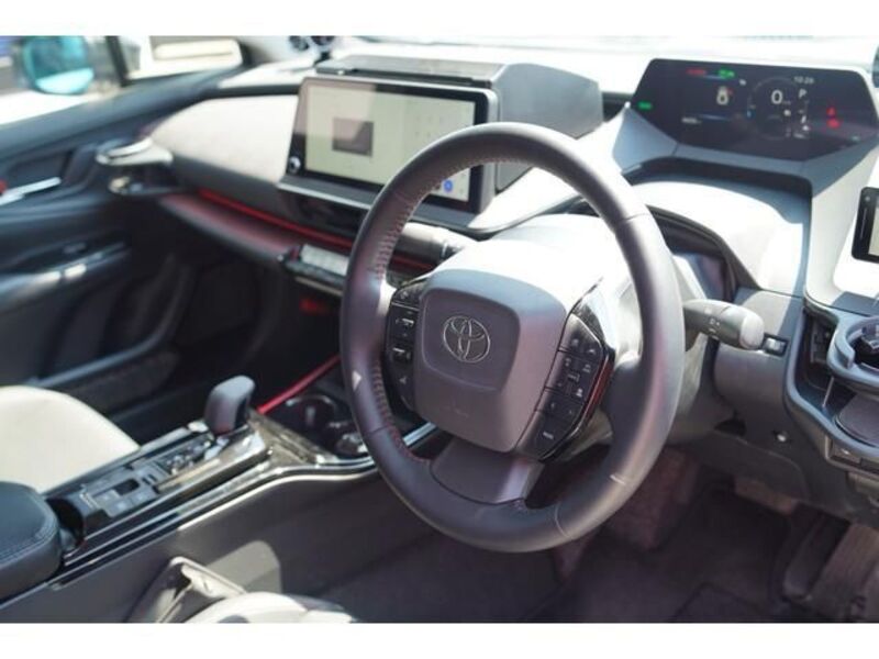 PRIUS PHV
