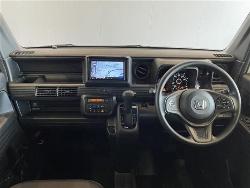 N-VAN