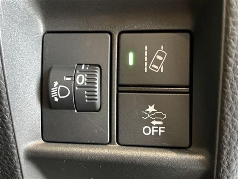 N-VAN