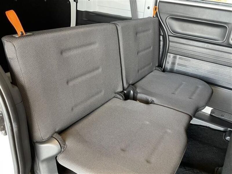 N-VAN