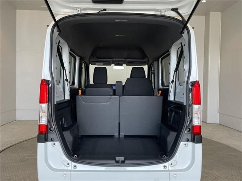 N-VAN
