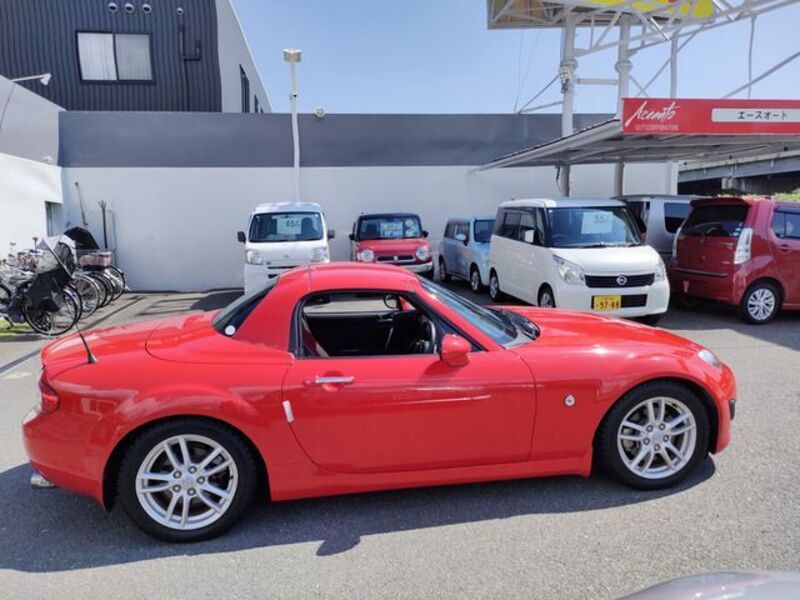 ROADSTER