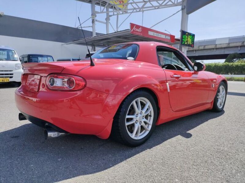 ROADSTER