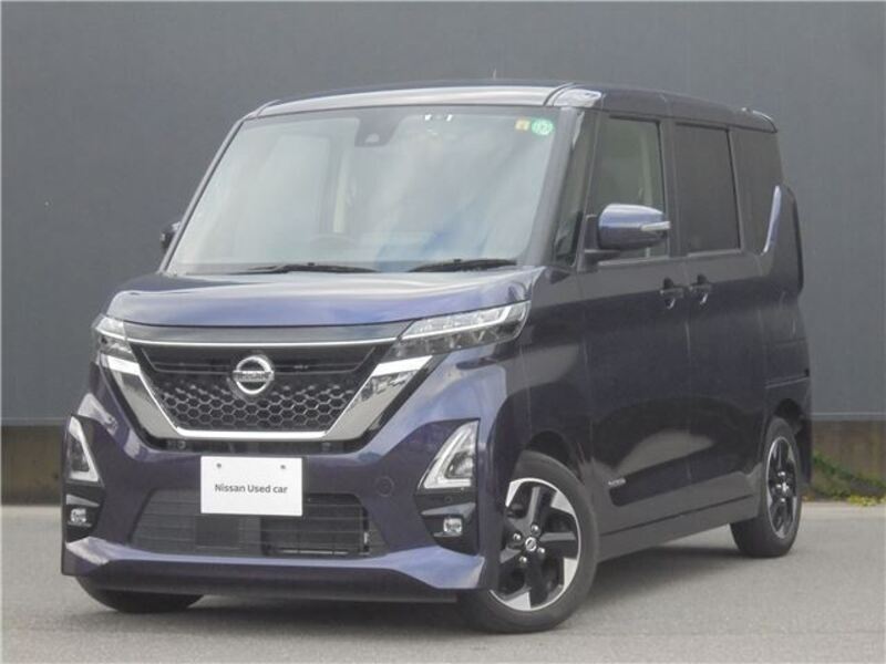 NISSAN ROOX