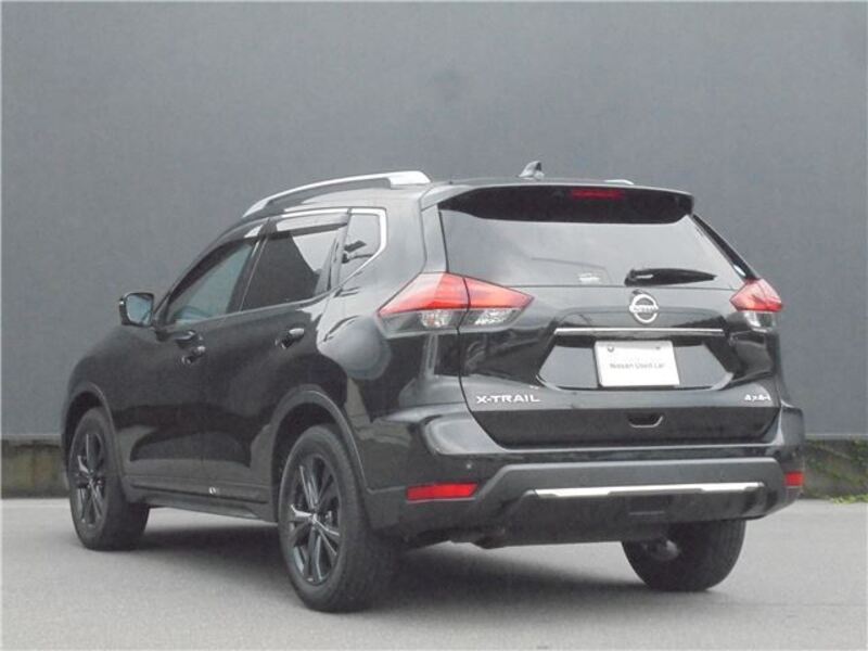 X-TRAIL