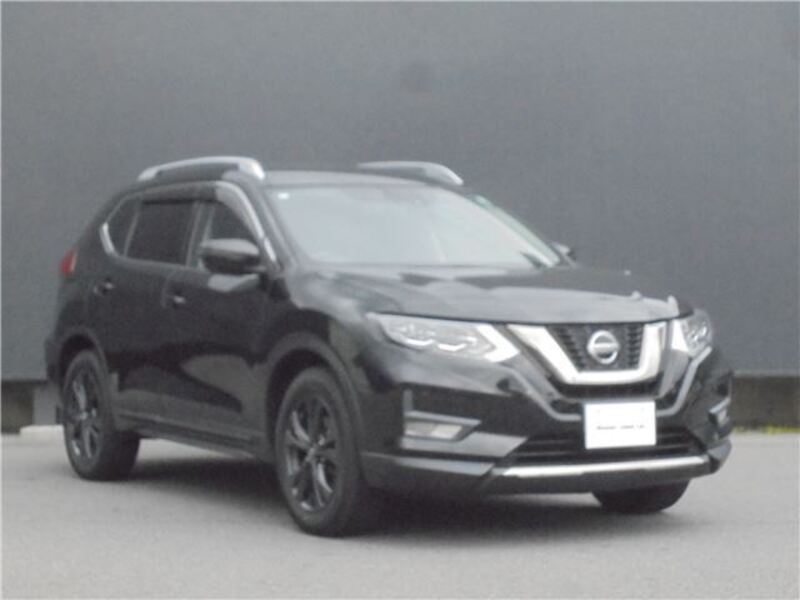 X-TRAIL