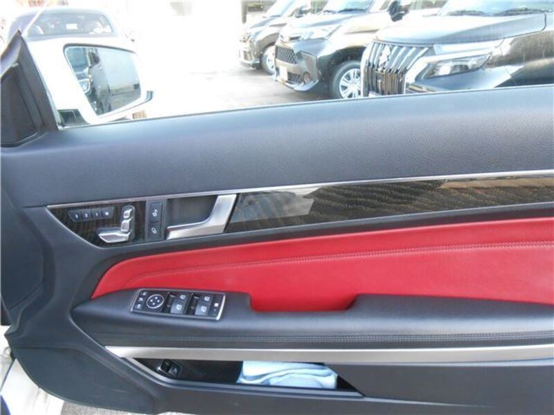 E-CLASS