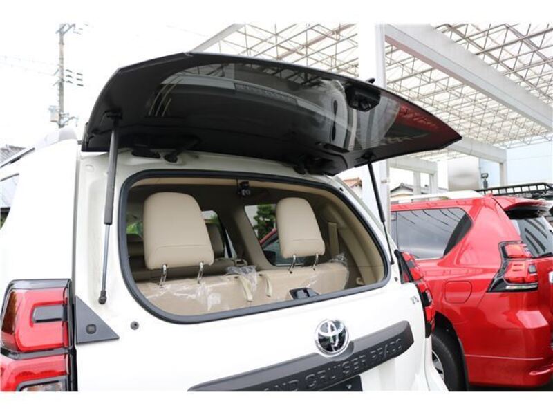 LAND CRUISER PRADO