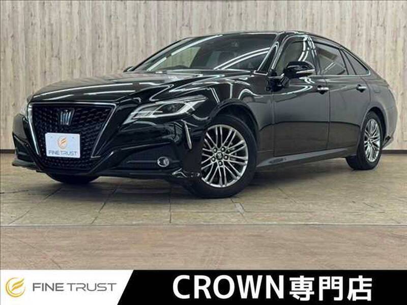 TOYOTA CROWN