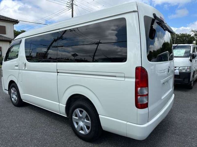 HIACE