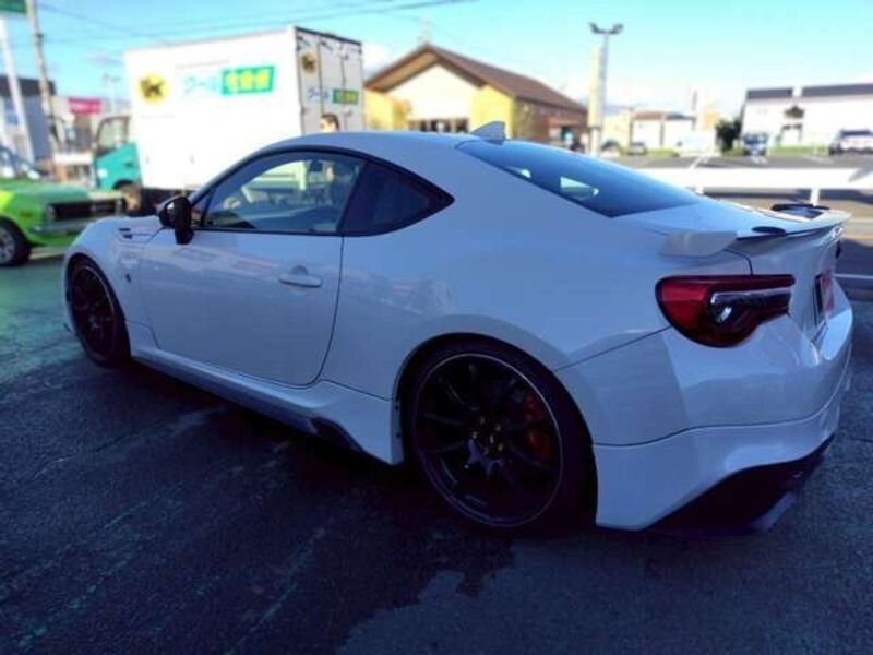 86