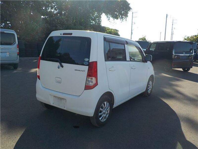 WAGON R