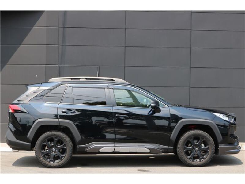 RAV4