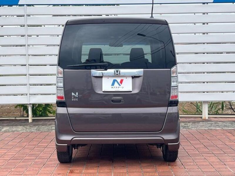 N BOX