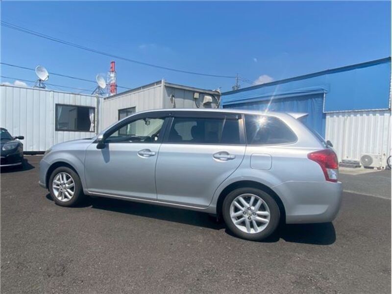 COROLLA FIELDER