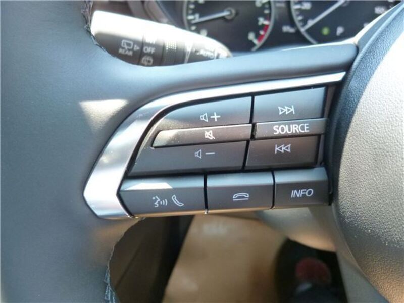 MAZDA3
