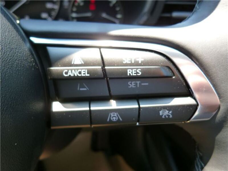 MAZDA3