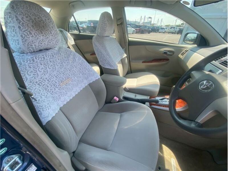 COROLLA AXIO