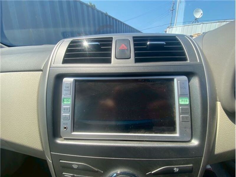 COROLLA AXIO