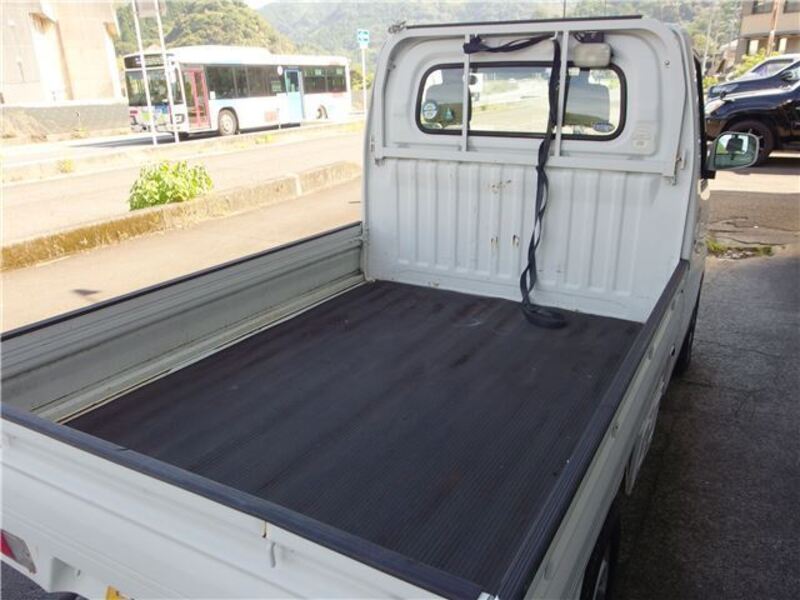 MINICAB TRUCK