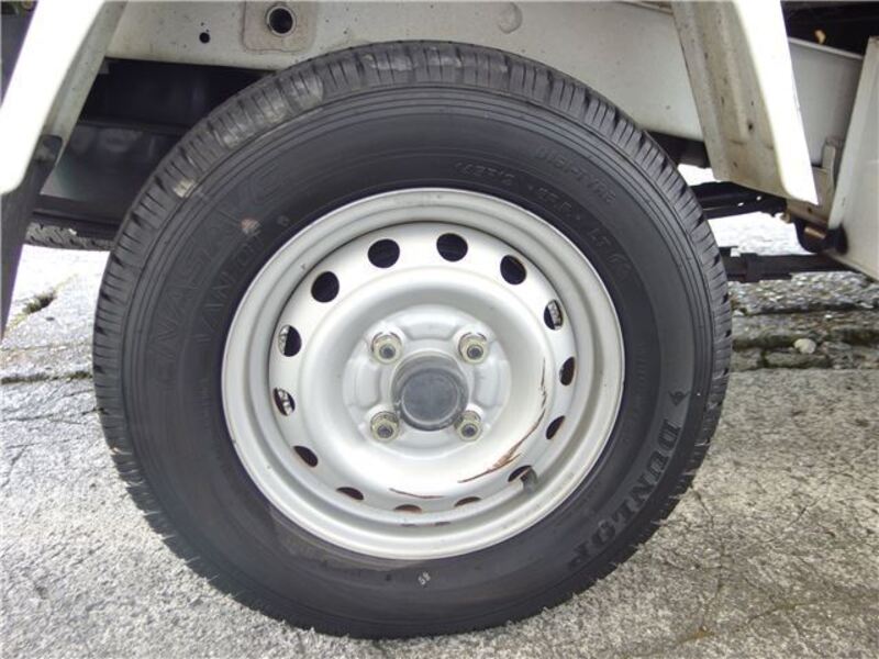 MINICAB TRUCK